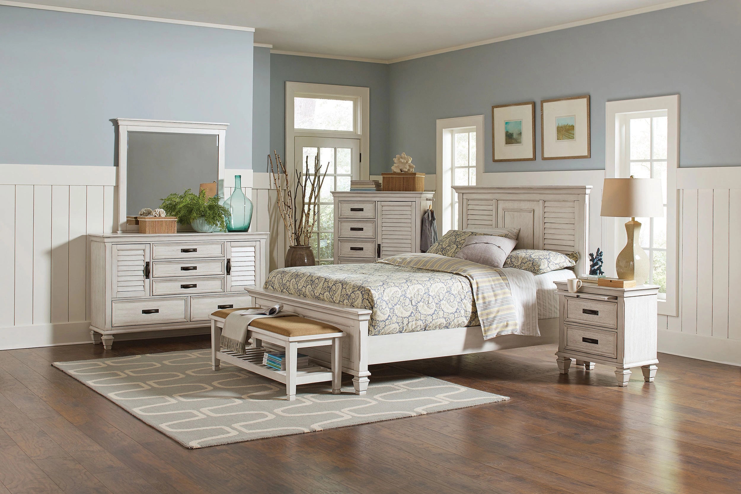 Franco Panel Bed