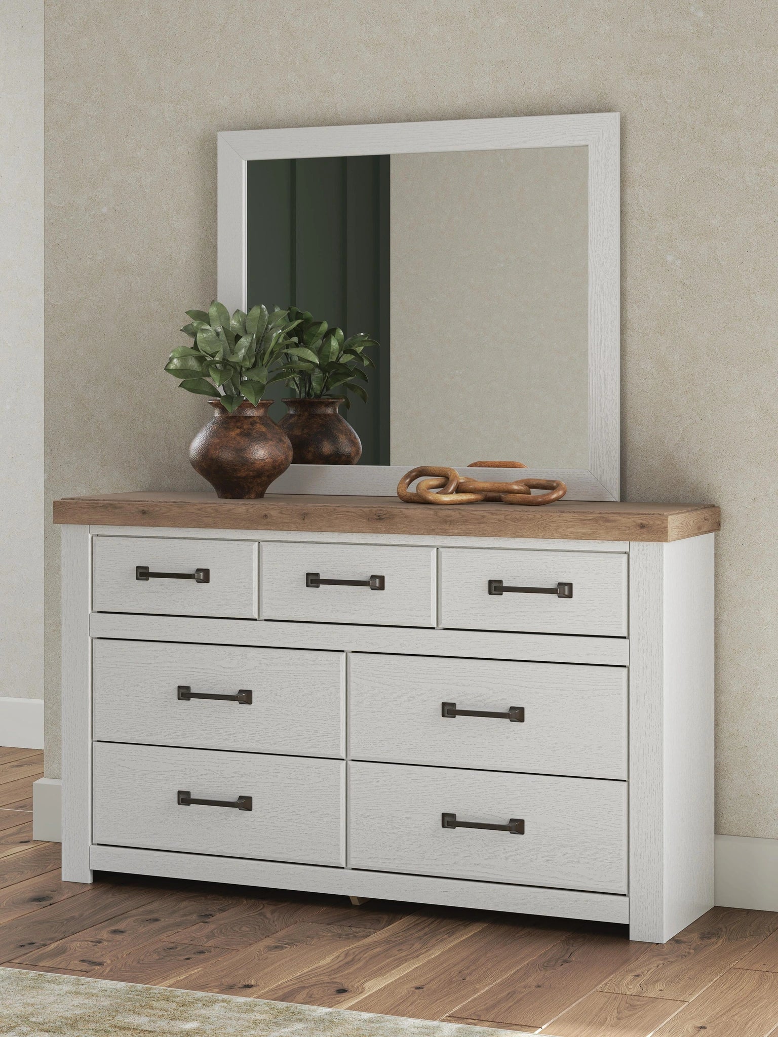 Savonport Dresser