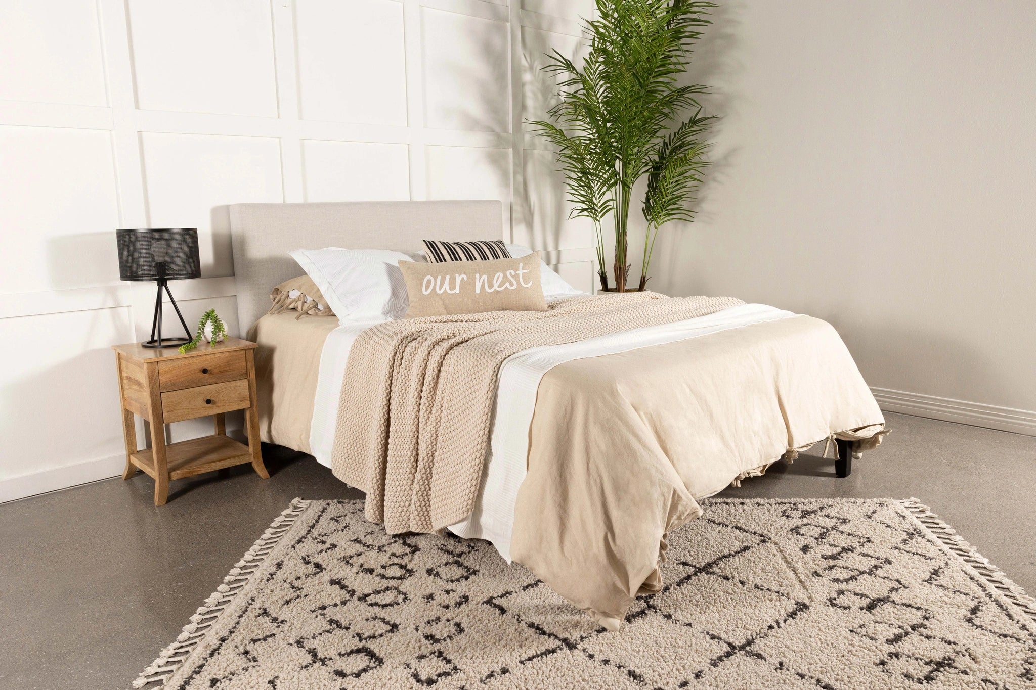 Pirro Headboard