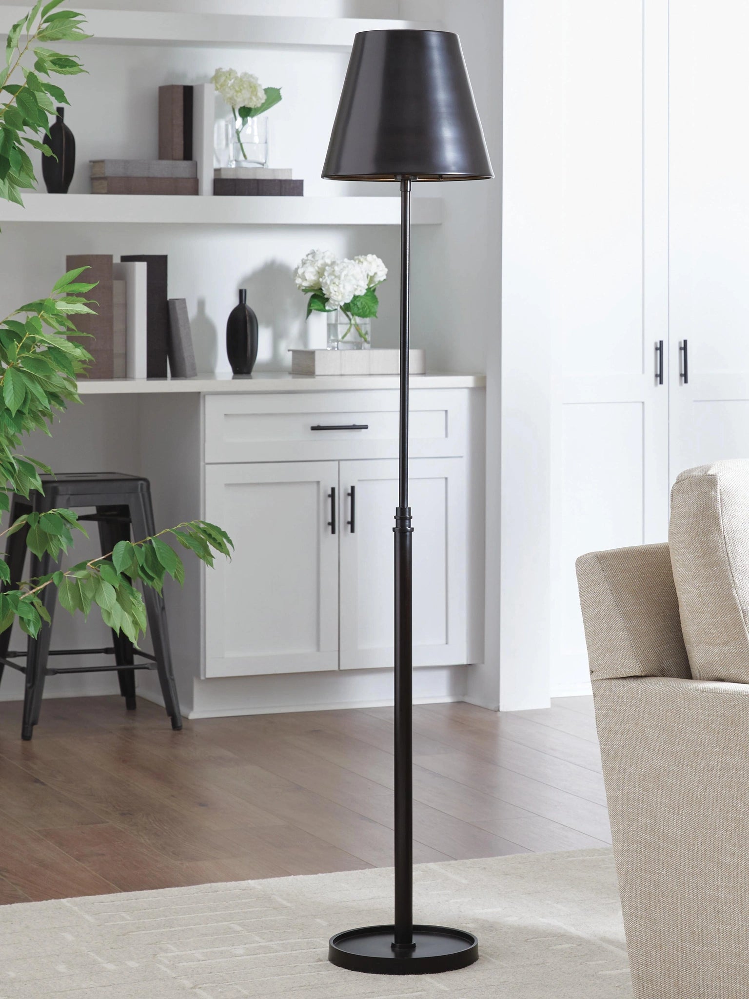 Wimner Floor Lamp