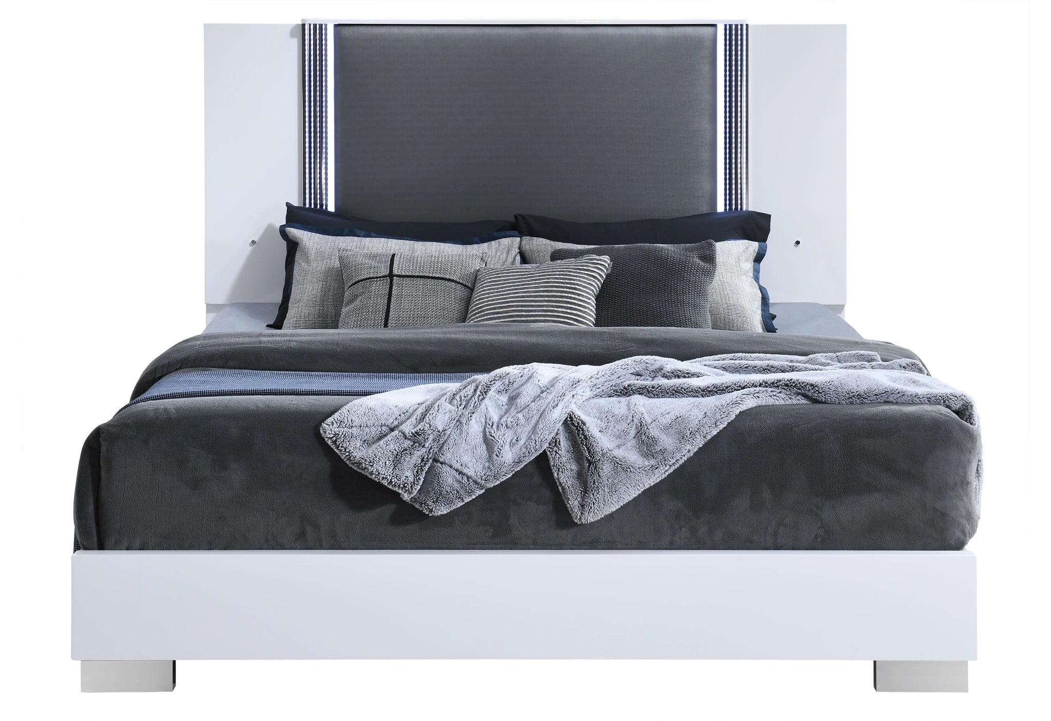 Ylime Smooth White Bed, Dresser, Mirror, Nightstand