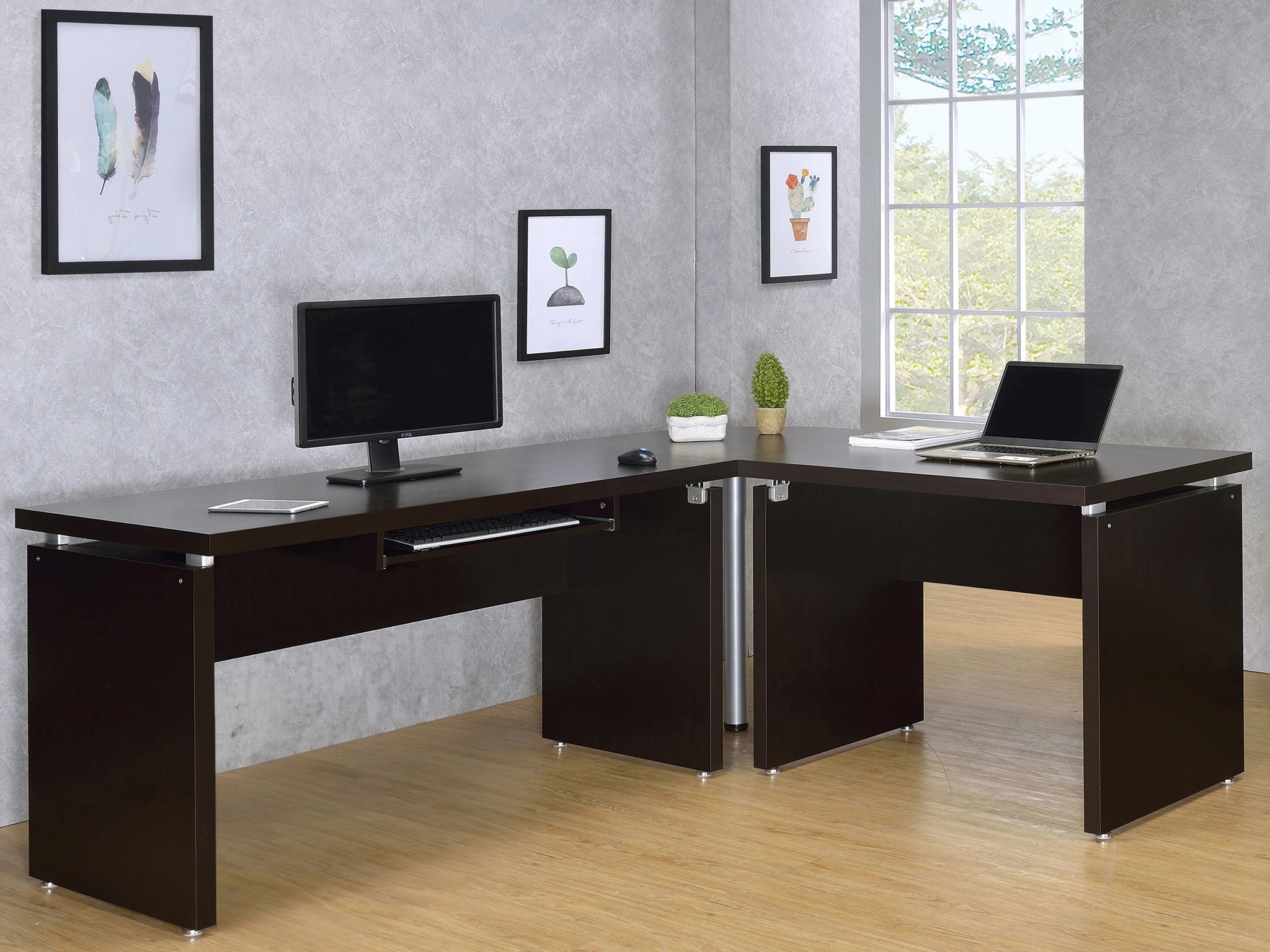 Skylar Computer Desk