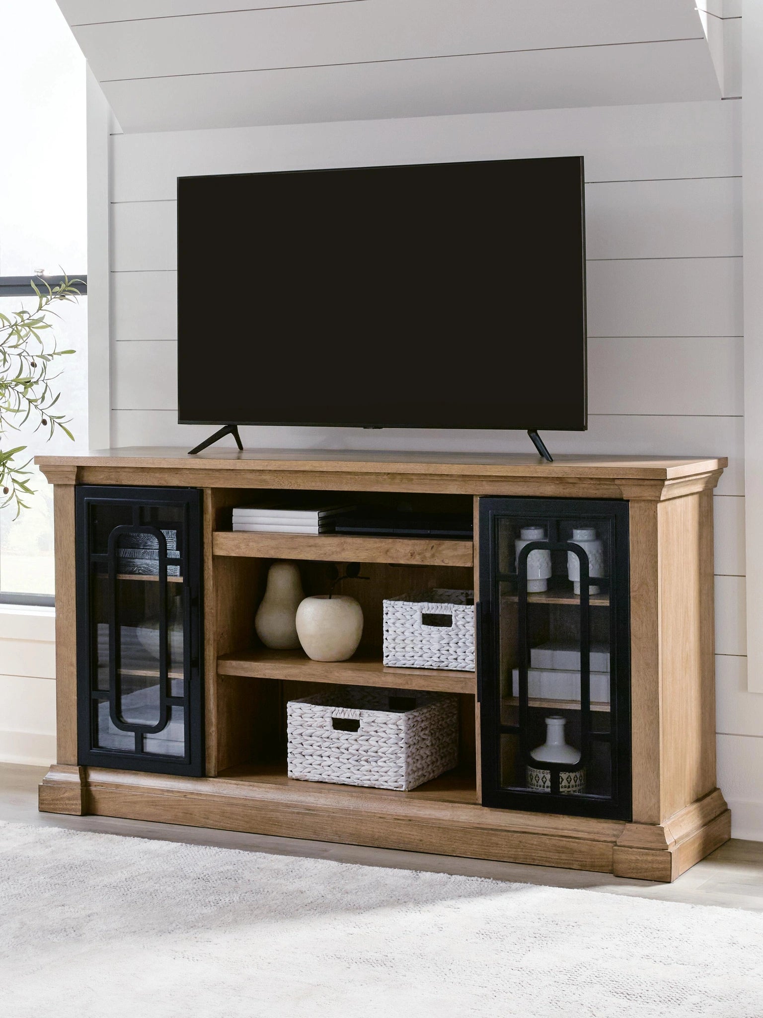 Wittenmyer Entertainment Center