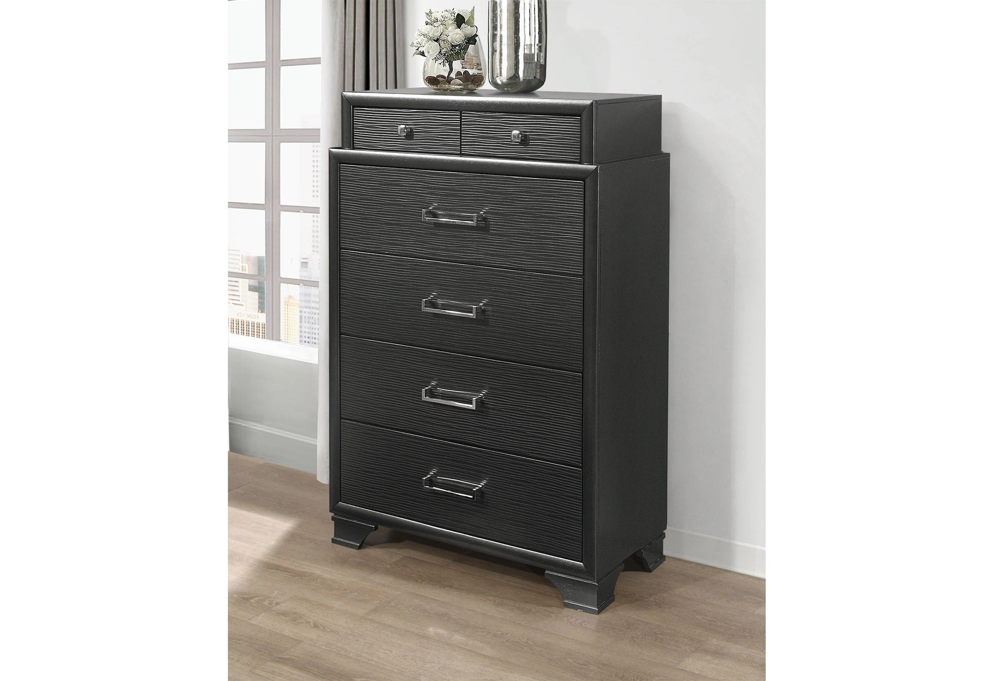Jordyn Chest