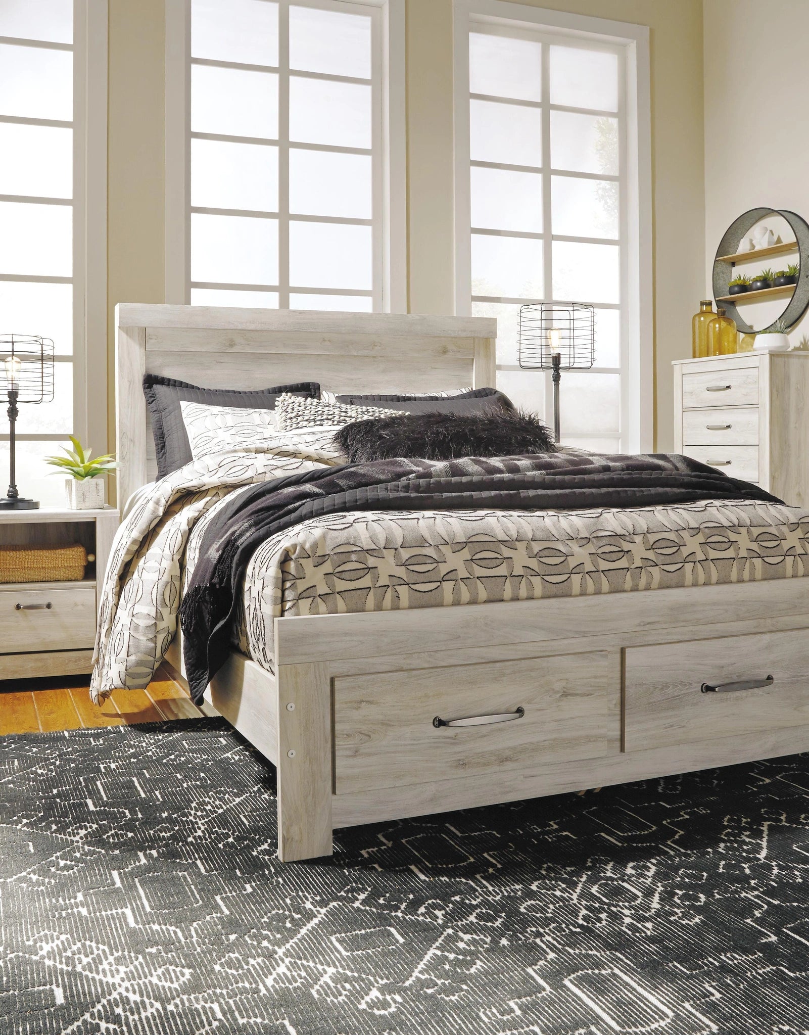Bellaby Bed