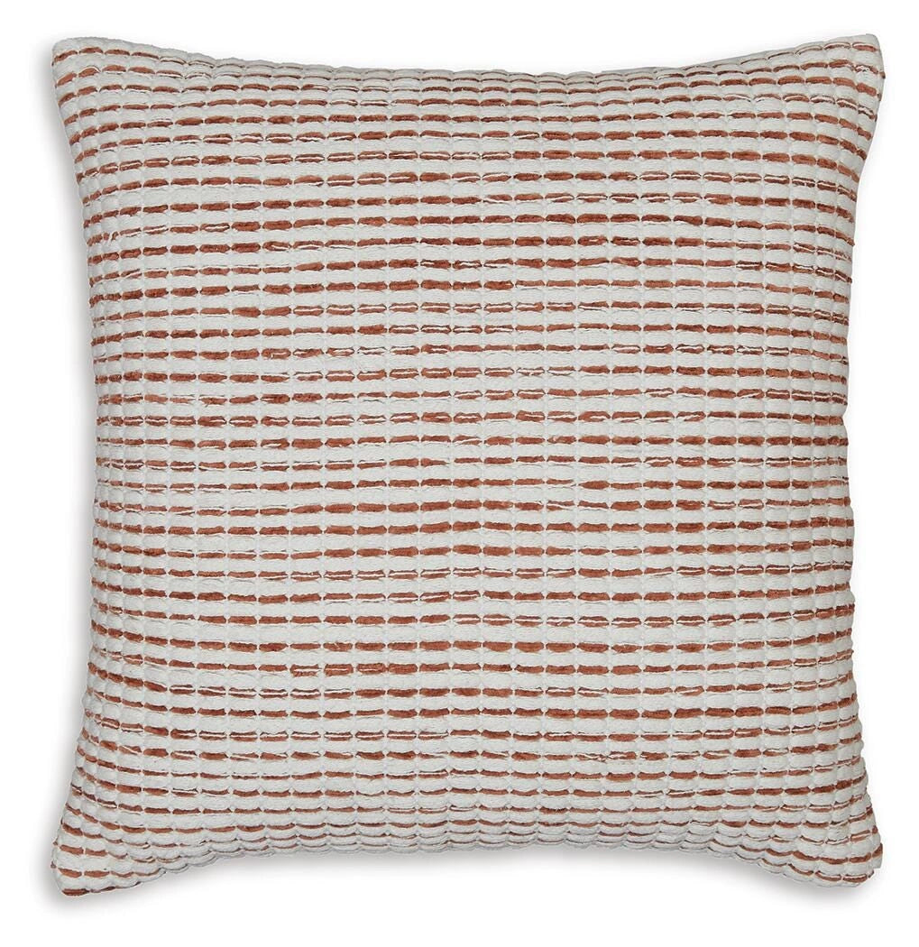 Nashlin Pillow