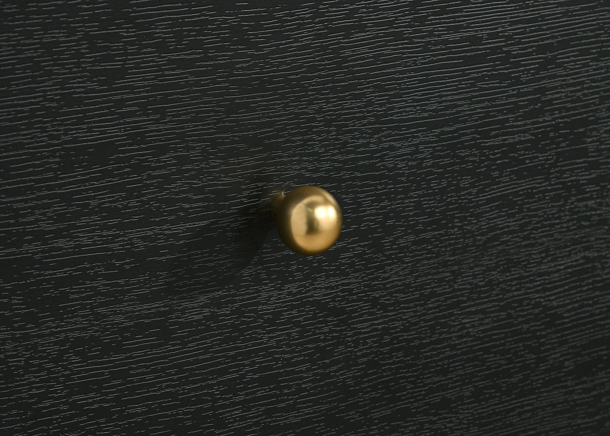 Cavelle Chest of Drawers