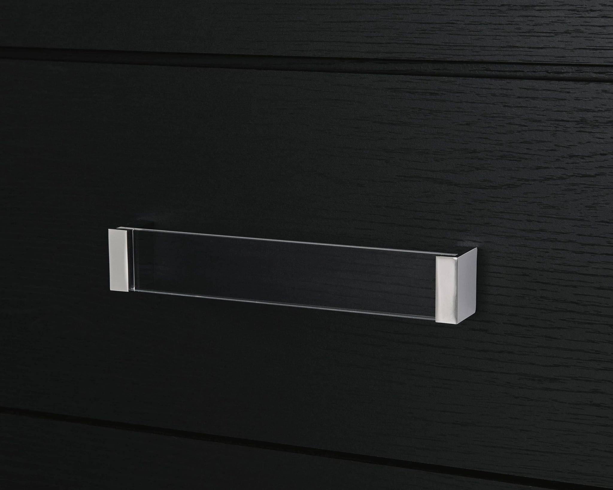 Maeling Chest of Drawers