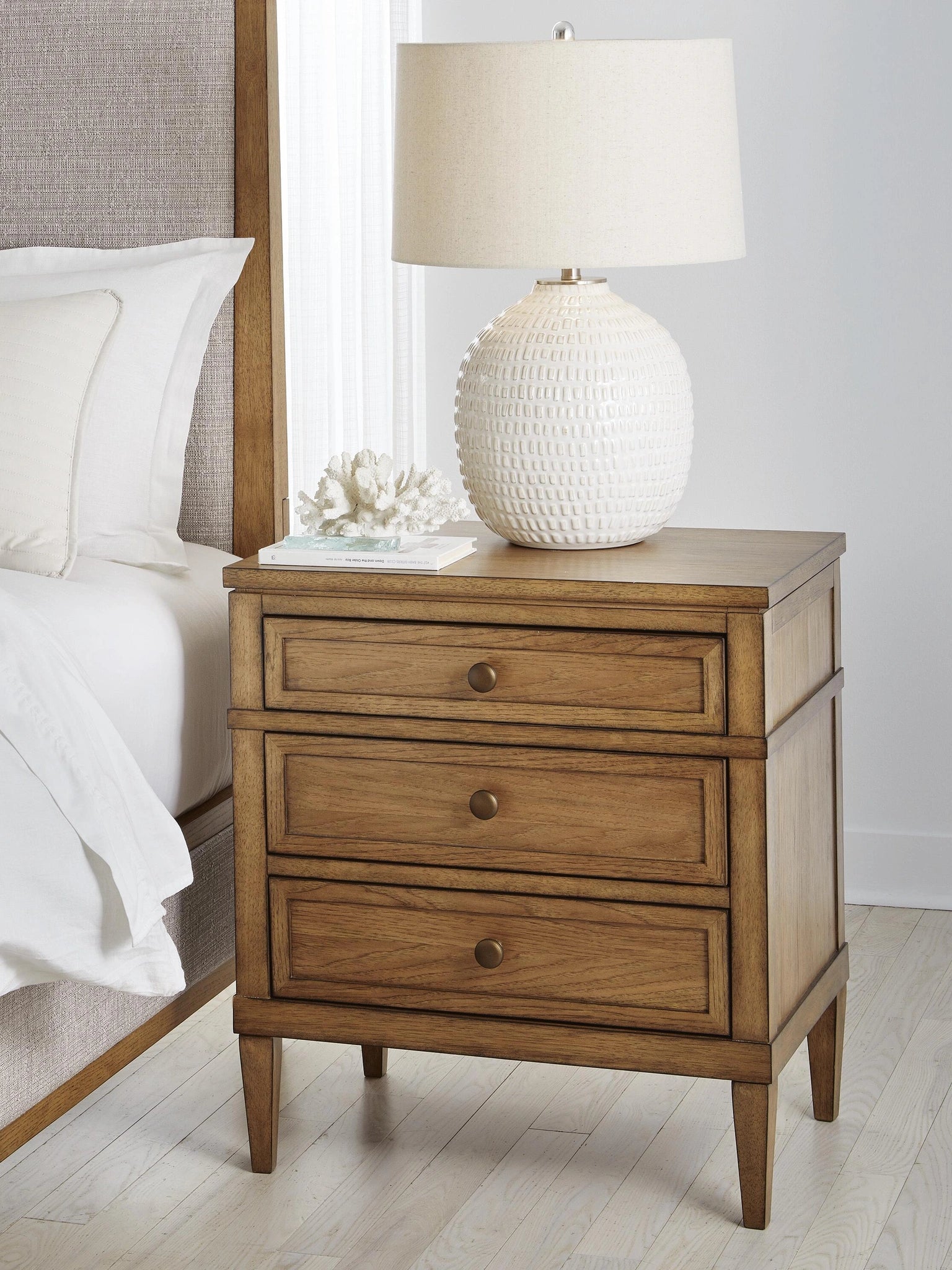 Sharlance Bedroom Set