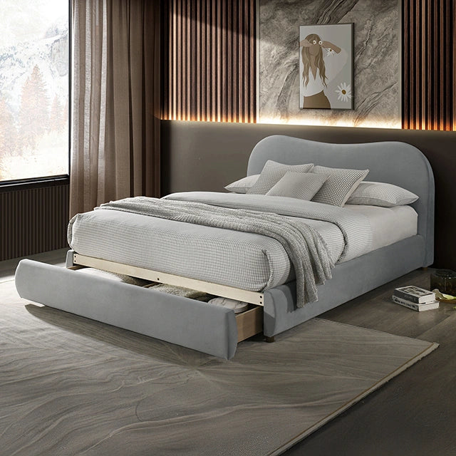Grimsby E.King Bed