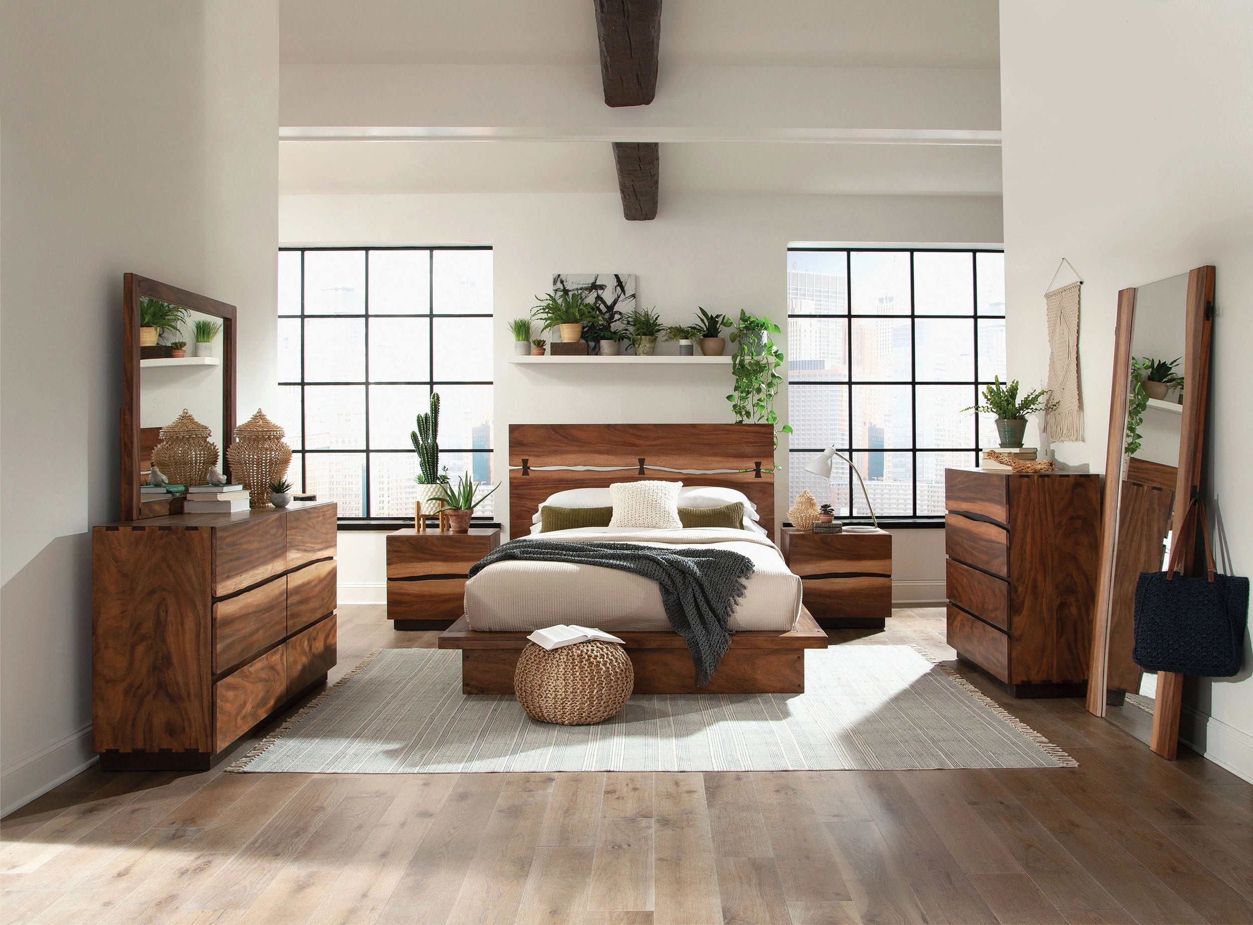 Winslow Chest of Drawers